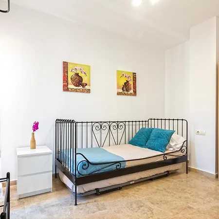 Apartment Romar Teatinos *