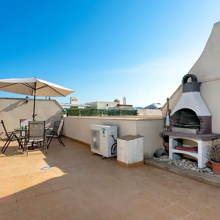 Romar Teatinos Apartment *